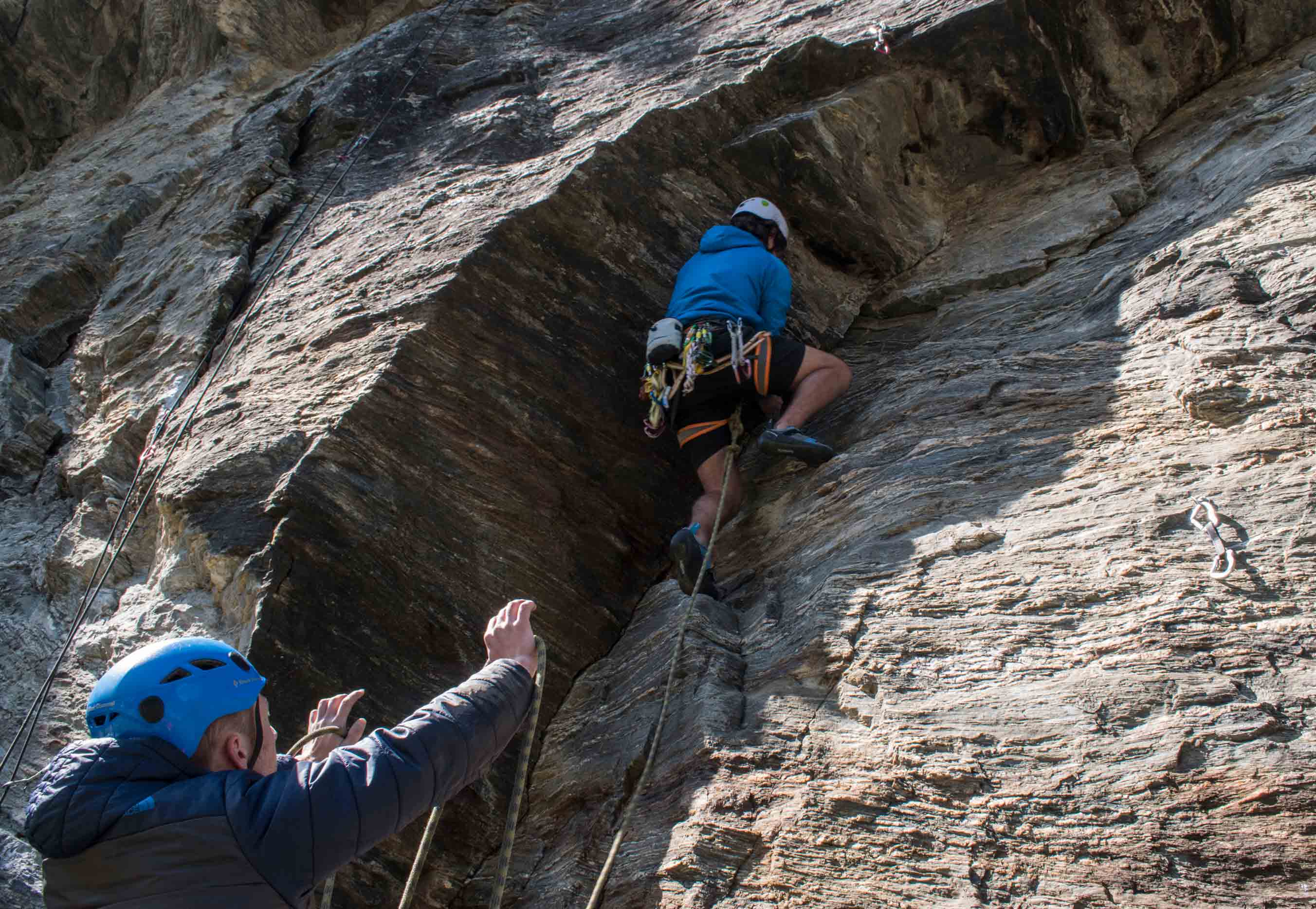 Be a Great Belayer- spot the climber