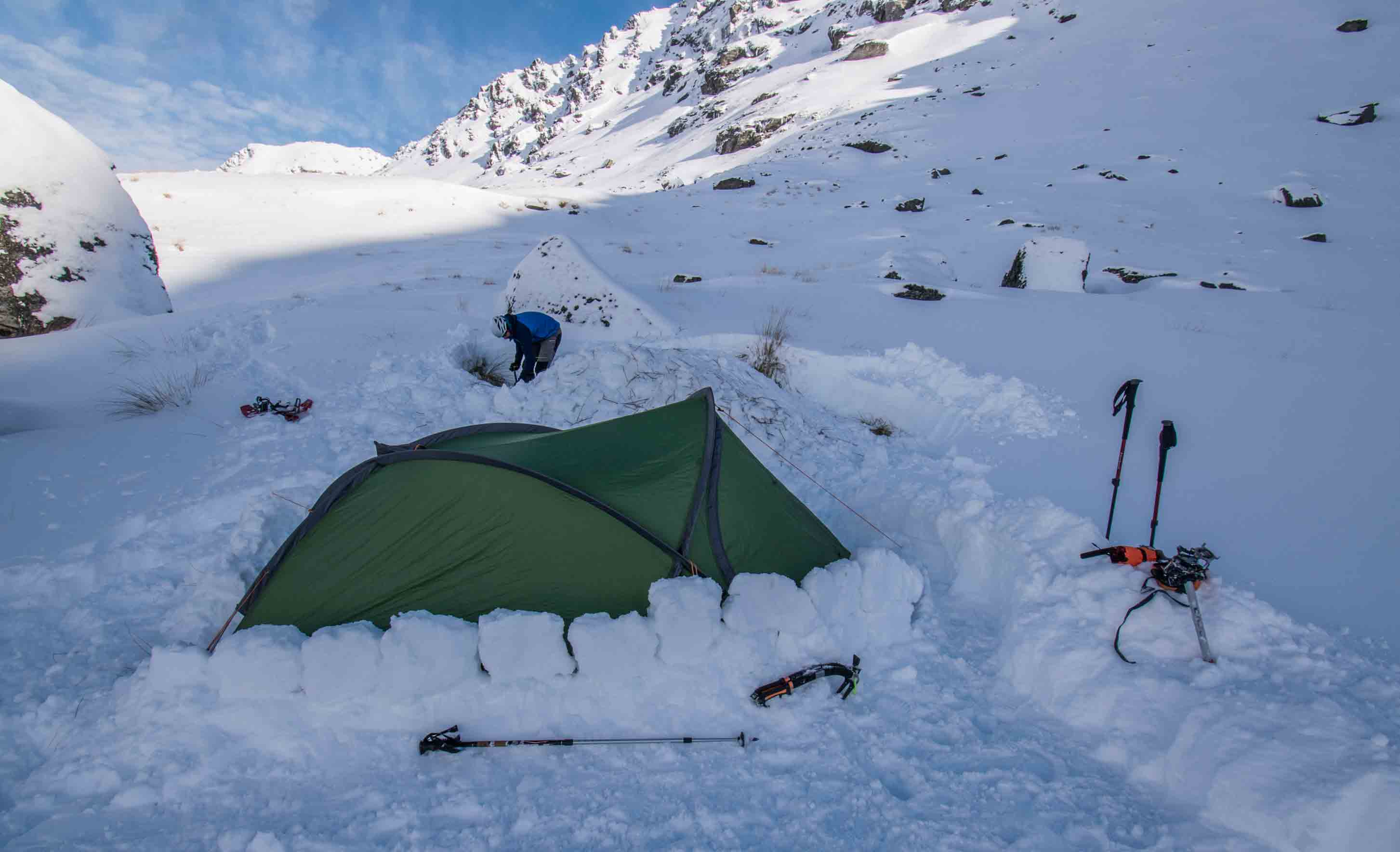 WYE CREEK ICE CLIMBING