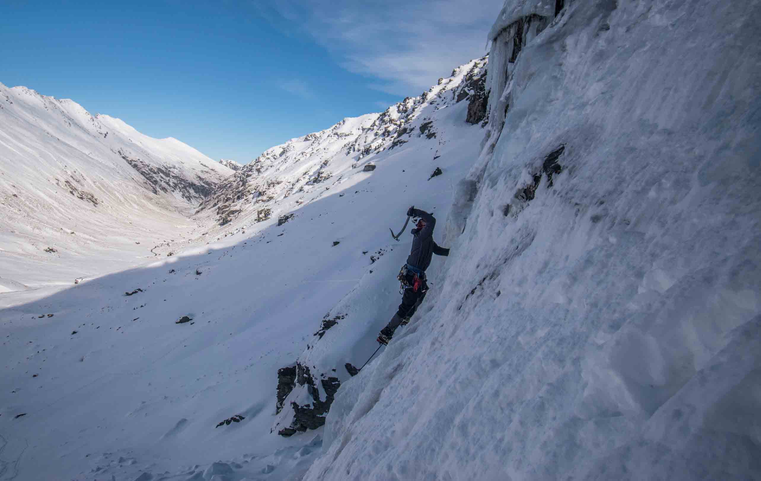 WYE CREEK ICE CLIMBING