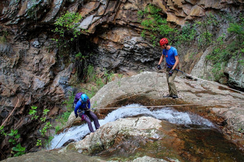 top belay in canyoning
